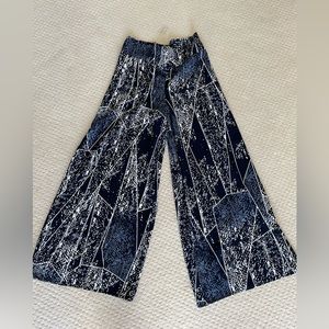 Printed wide leg pants